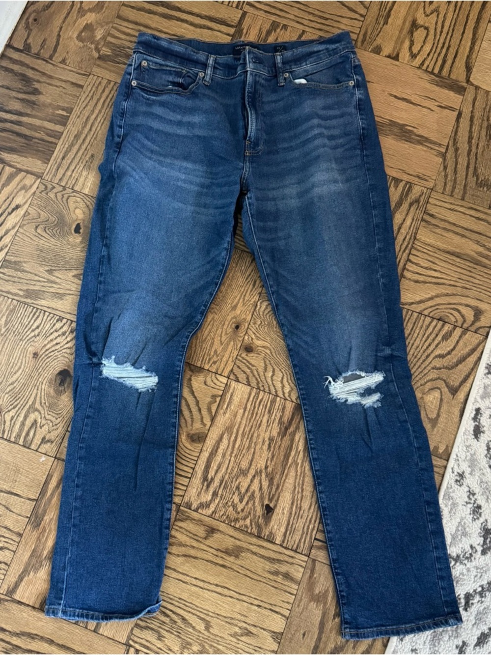 Lucky Brand Dark Blue Jeans